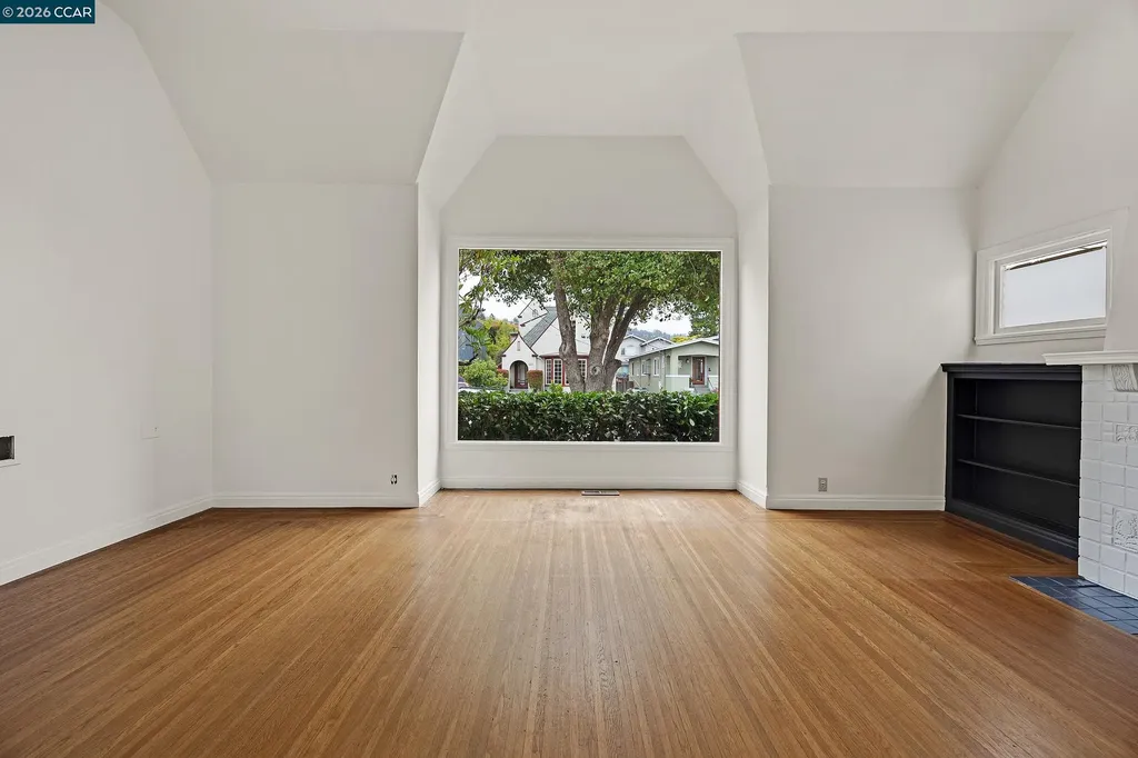 616 Curtis Street Albany CA 94706