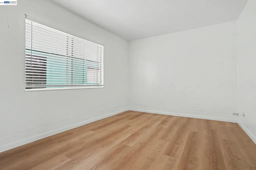 1110 Buena Vista Alameda CA 94501