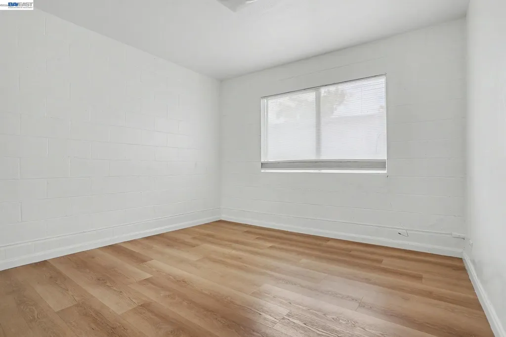 1110 Buena Vista Alameda CA 94501