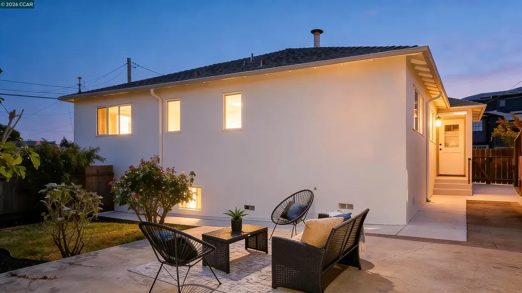 2880 Morgan Avenue Oakland CA 94602