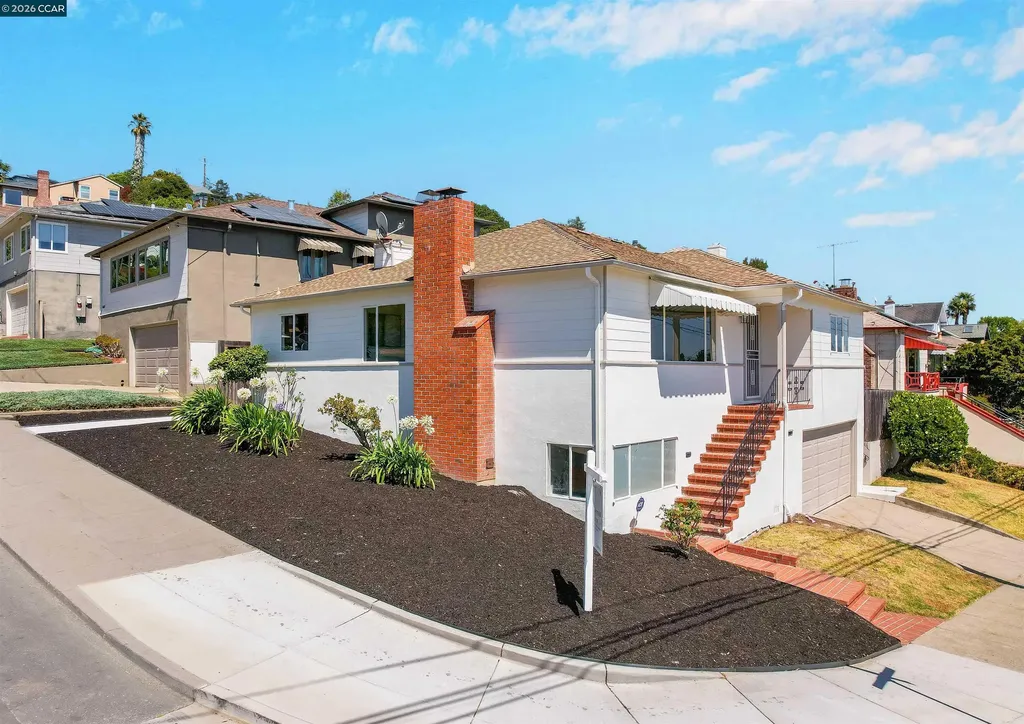 2880 Morgan Avenue Oakland CA 94602