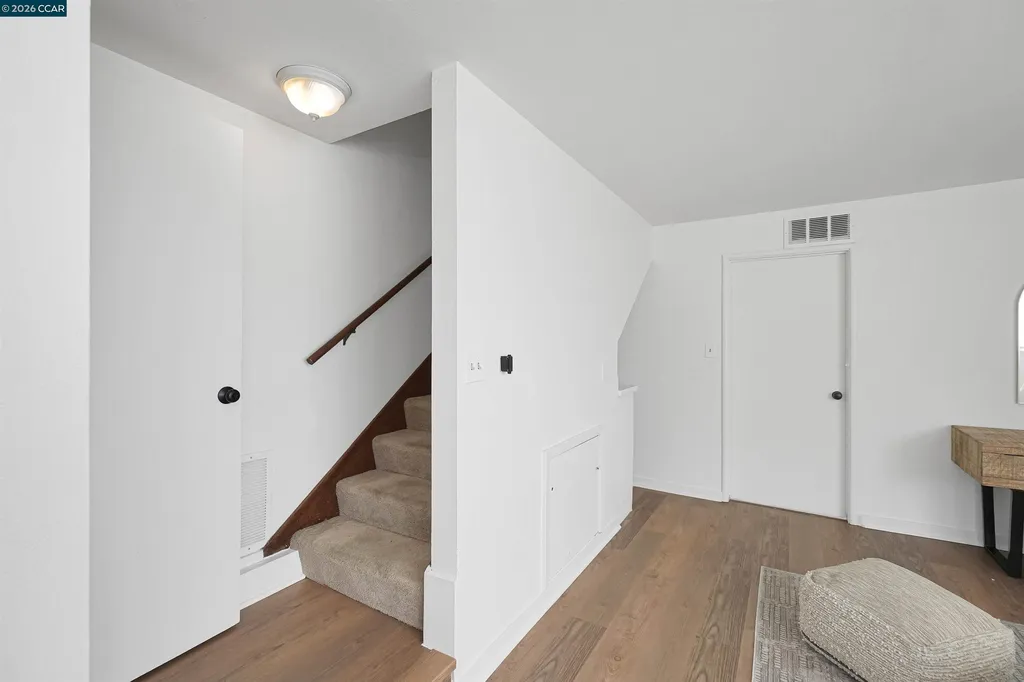 2880 Morgan Avenue Oakland CA 94602