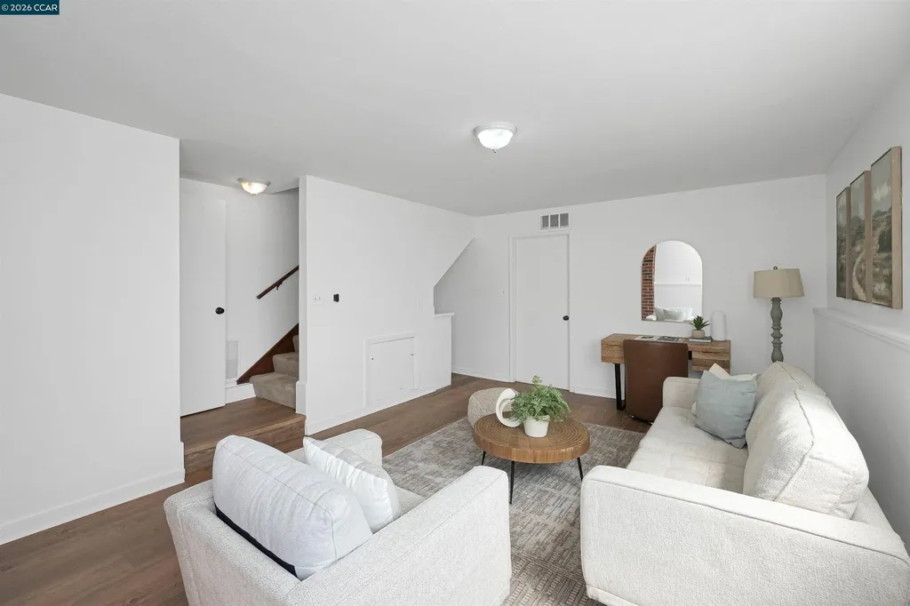 2880 Morgan Avenue Oakland CA 94602