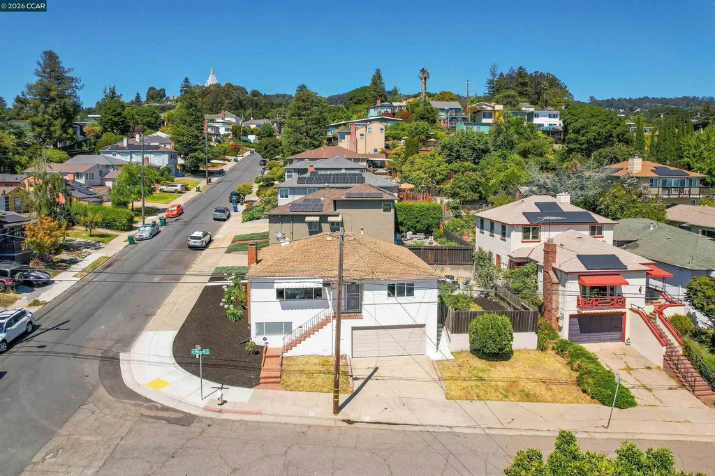 2880 Morgan Avenue Oakland CA 94602