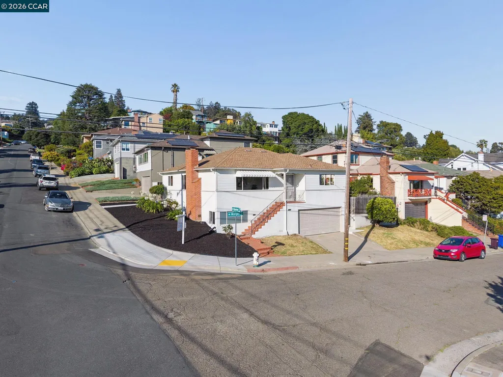 2880 Morgan Avenue Oakland CA 94602