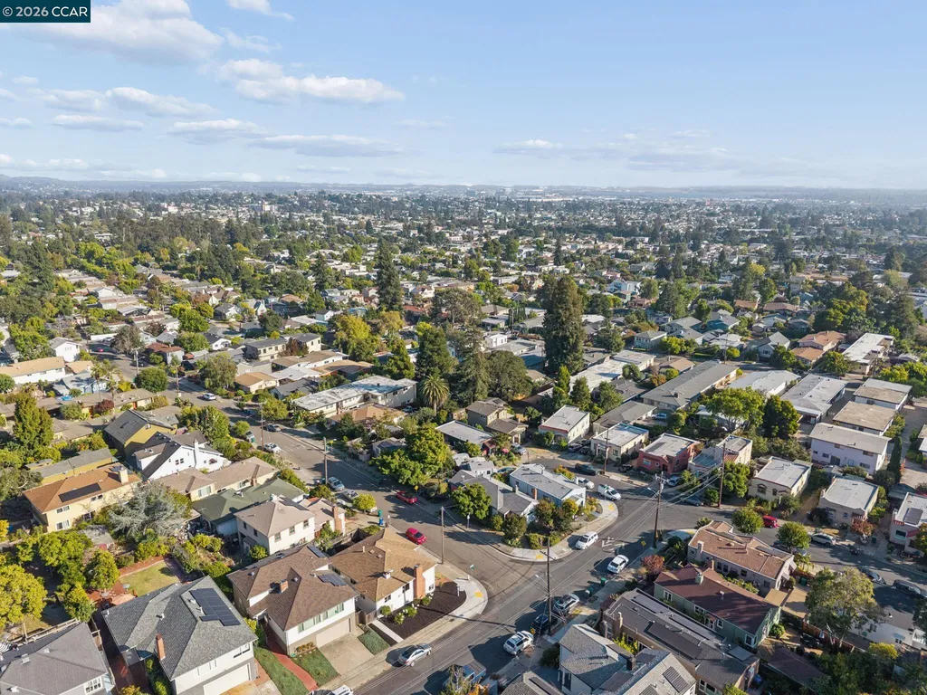 2880 Morgan Avenue Oakland CA 94602