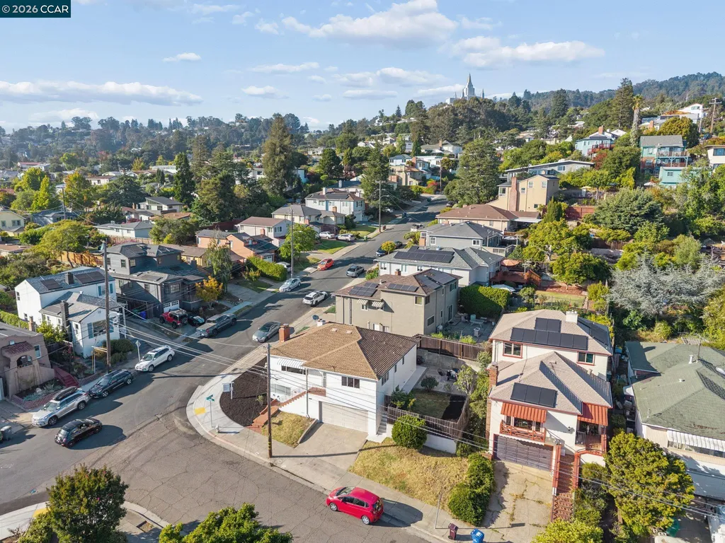 2880 Morgan Avenue Oakland CA 94602