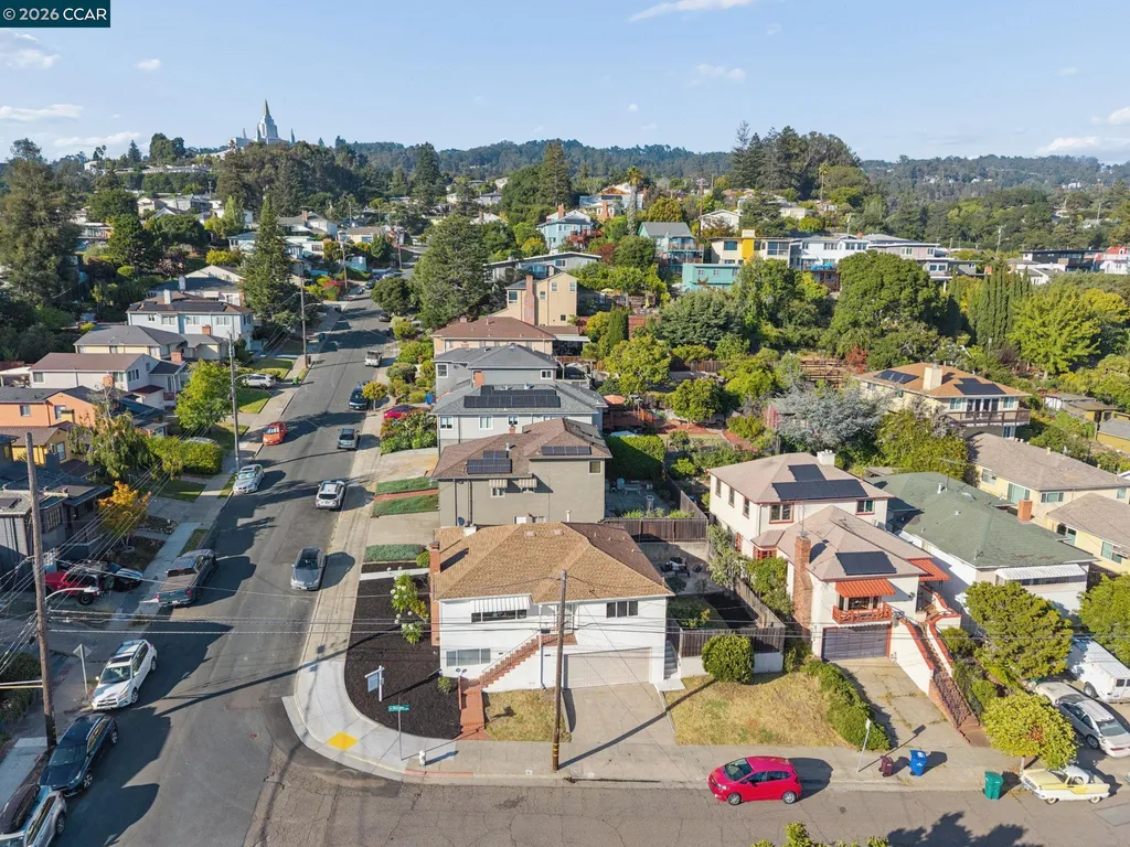 2880 Morgan Avenue Oakland CA 94602