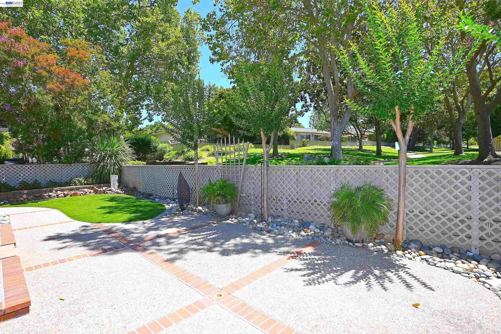 1822 Saint George Road Danville CA 94526