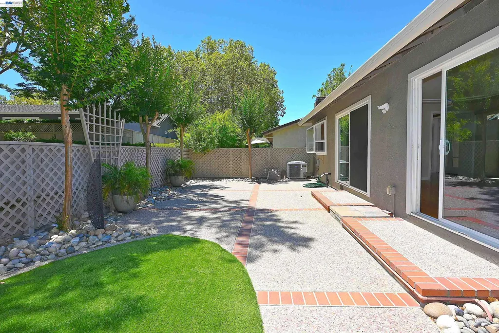 1822 Saint George Road Danville CA 94526