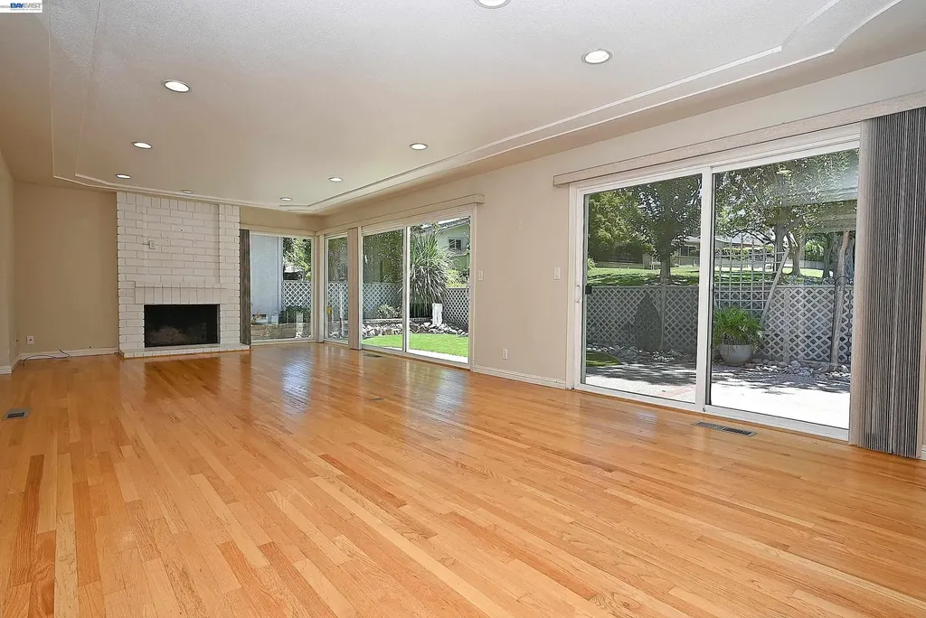 1822 Saint George Road Danville CA 94526
