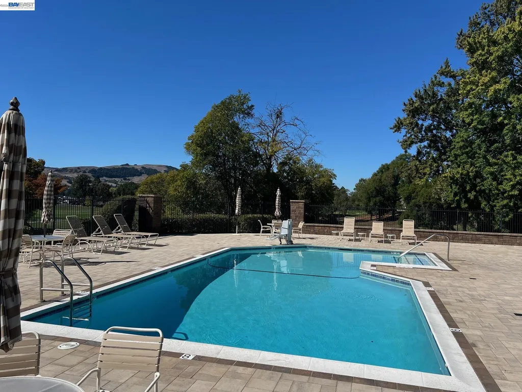 1822 Saint George Road Danville CA 94526