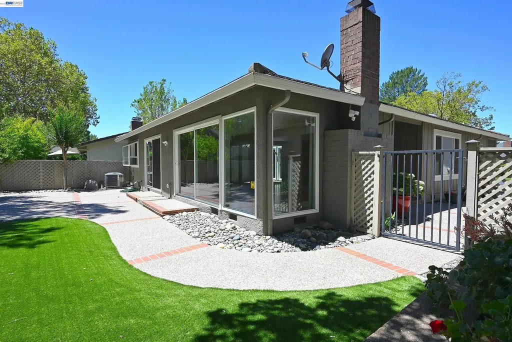 1822 Saint George Road Danville CA 94526