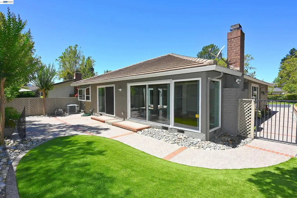 1822 Saint George Road Danville CA 94526