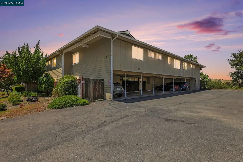 1965 Ascot Drive Moraga CA 94556