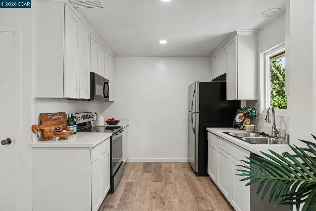 1965 Ascot Drive Moraga CA 94556