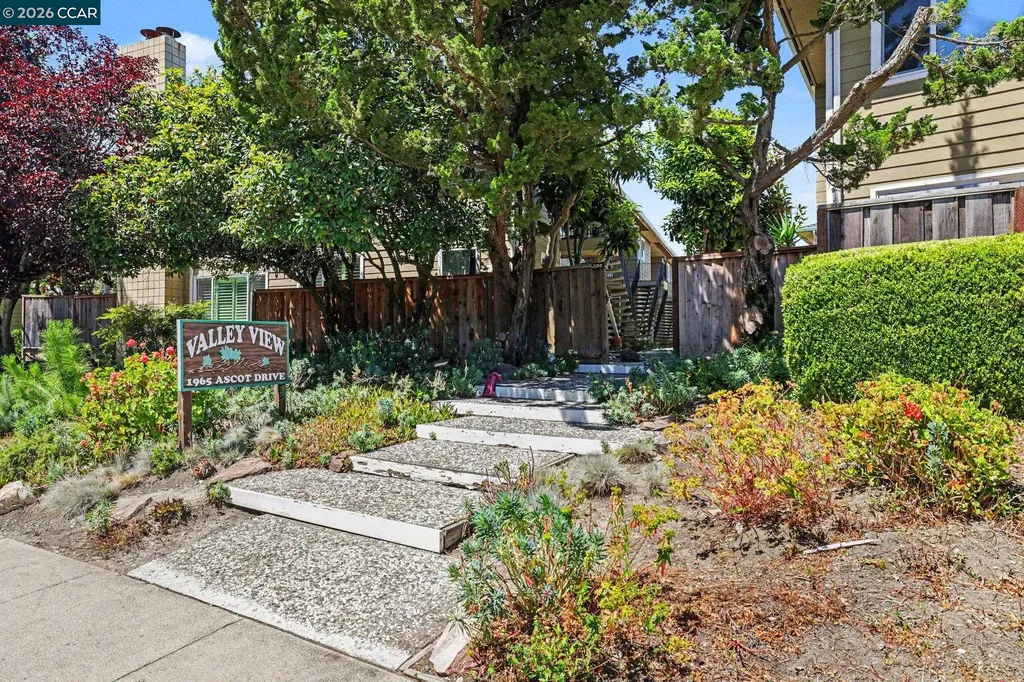 1965 Ascot Drive Moraga CA 94556
