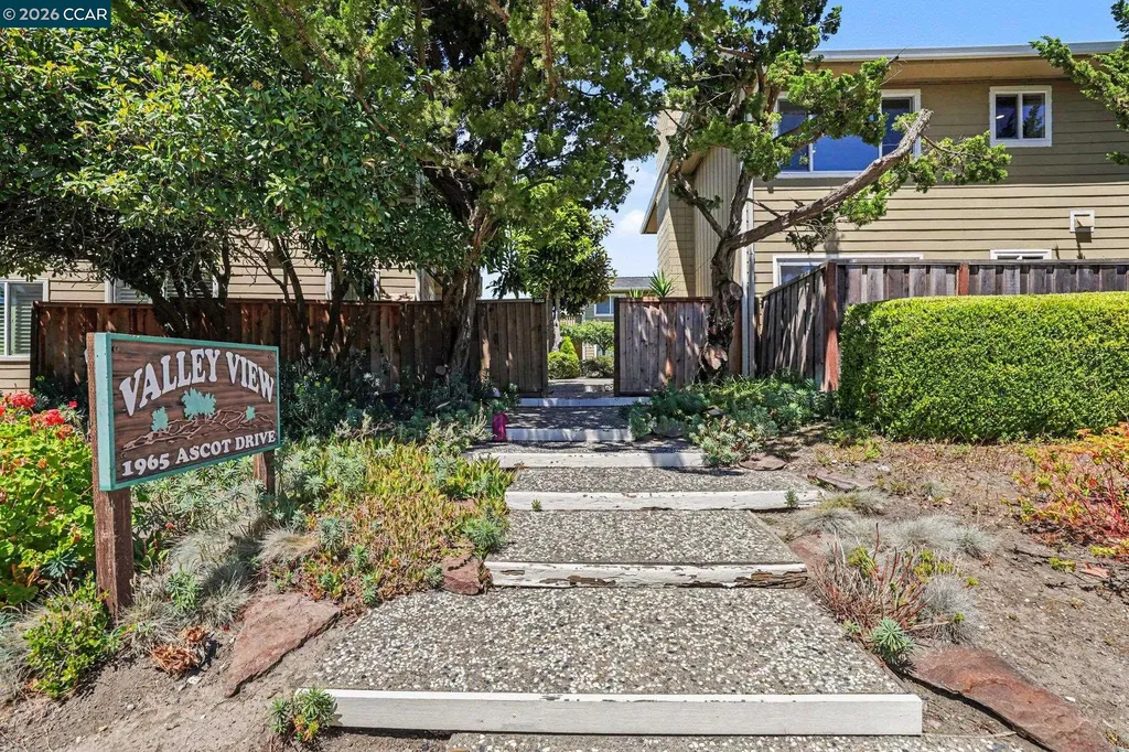 1965 Ascot Drive Moraga CA 94556