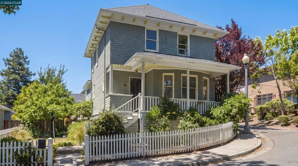 133 Pinole Street Hercules CA 94547