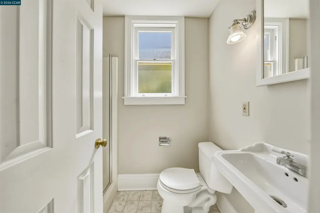 133 Pinole Street Hercules CA 94547