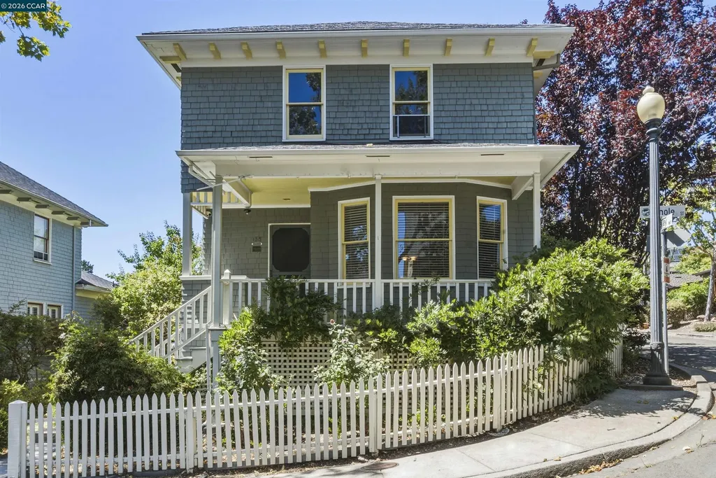 133 Pinole Street Hercules CA 94547