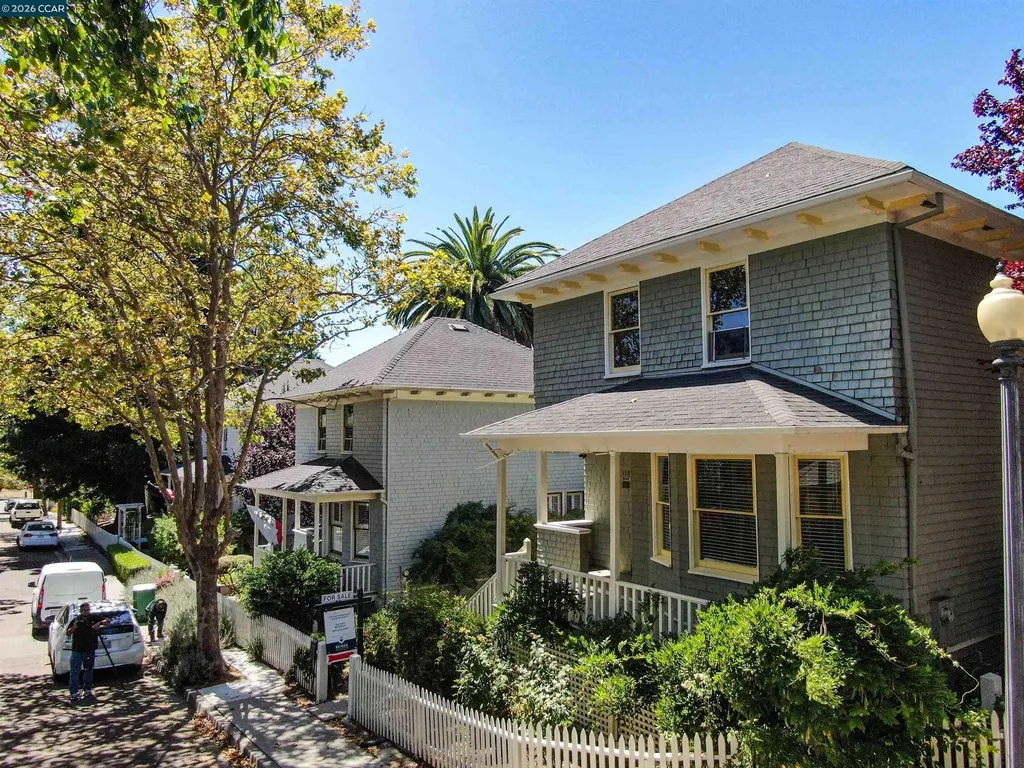133 Pinole Street Hercules CA 94547