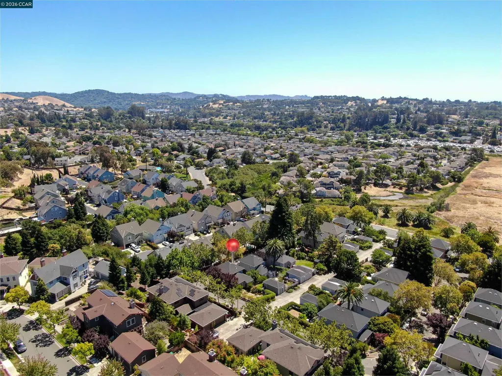 133 Pinole Street Hercules CA 94547