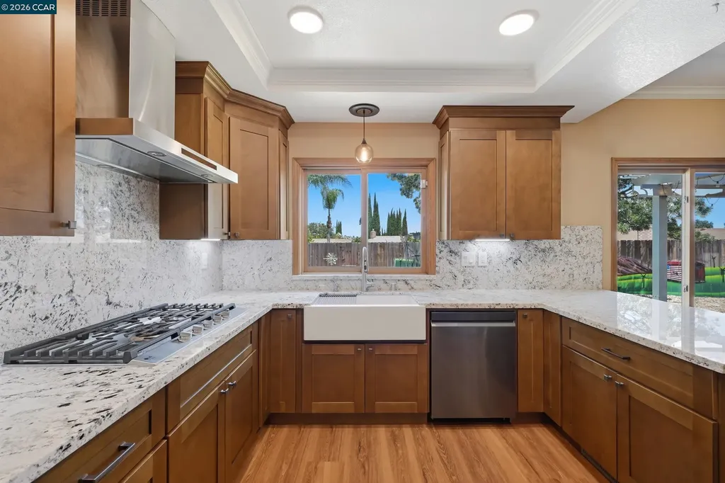 454 Bristol Court Oakley CA 94561