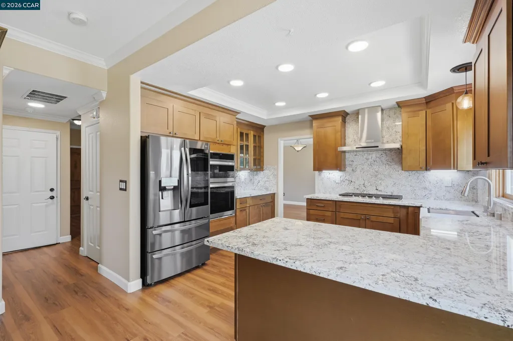 454 Bristol Court Oakley CA 94561