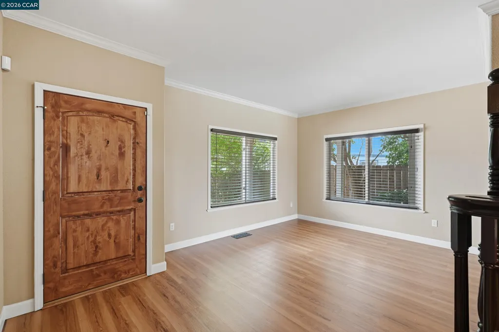 454 Bristol Court Oakley CA 94561