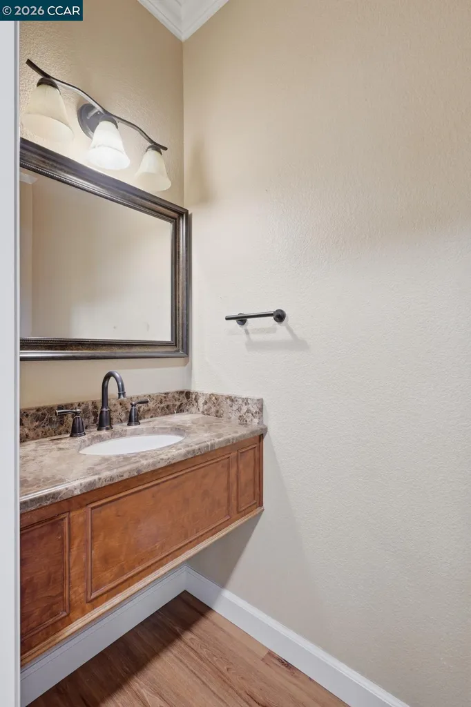 454 Bristol Court Oakley CA 94561