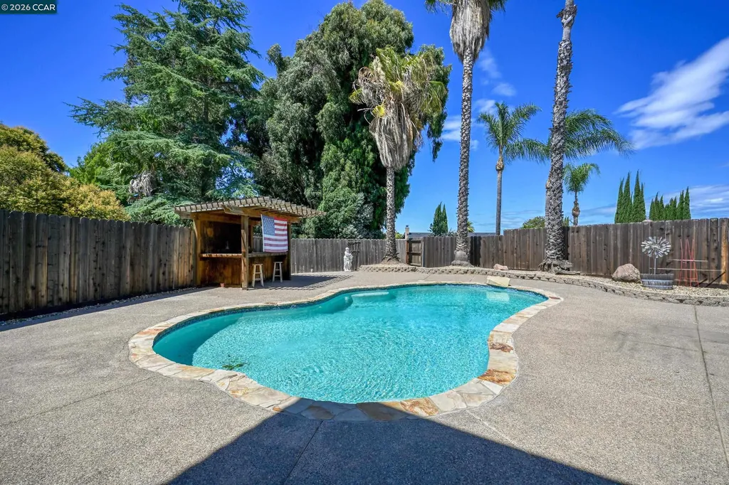 454 Bristol Court Oakley CA 94561