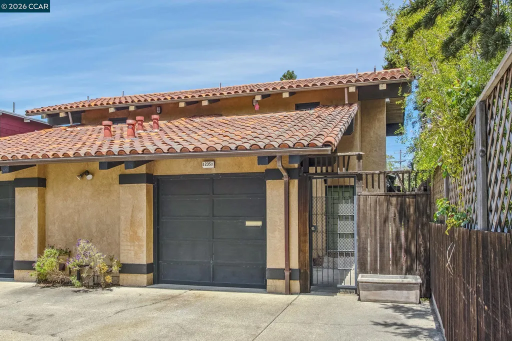 1242 Hopkins Street Berkeley CA 94702
