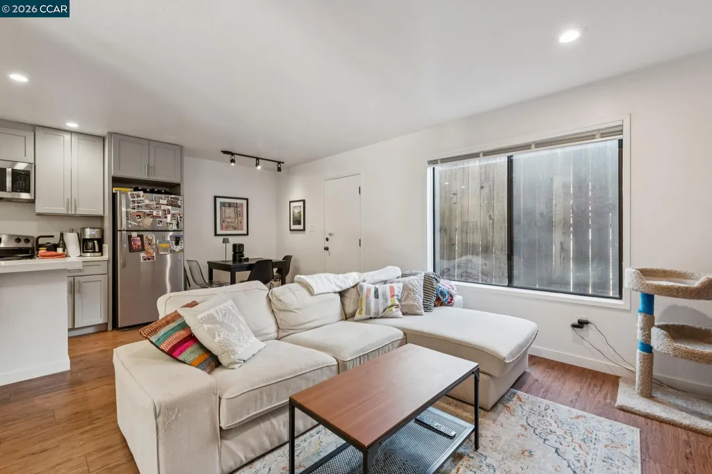 1242 Hopkins Street Berkeley CA 94702