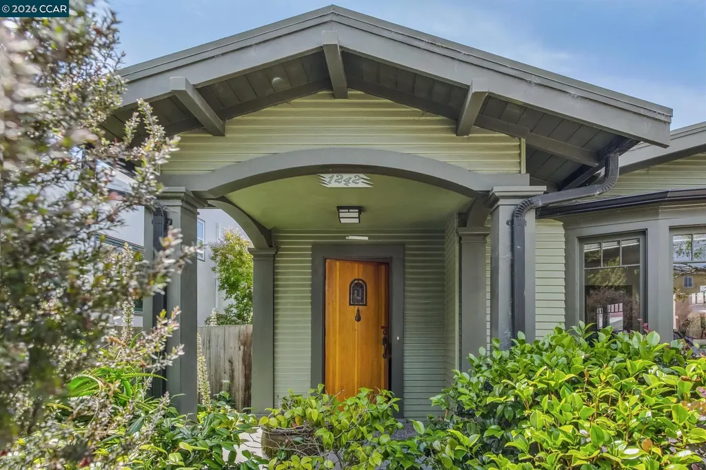 1242 Hopkins Street Berkeley CA 94702