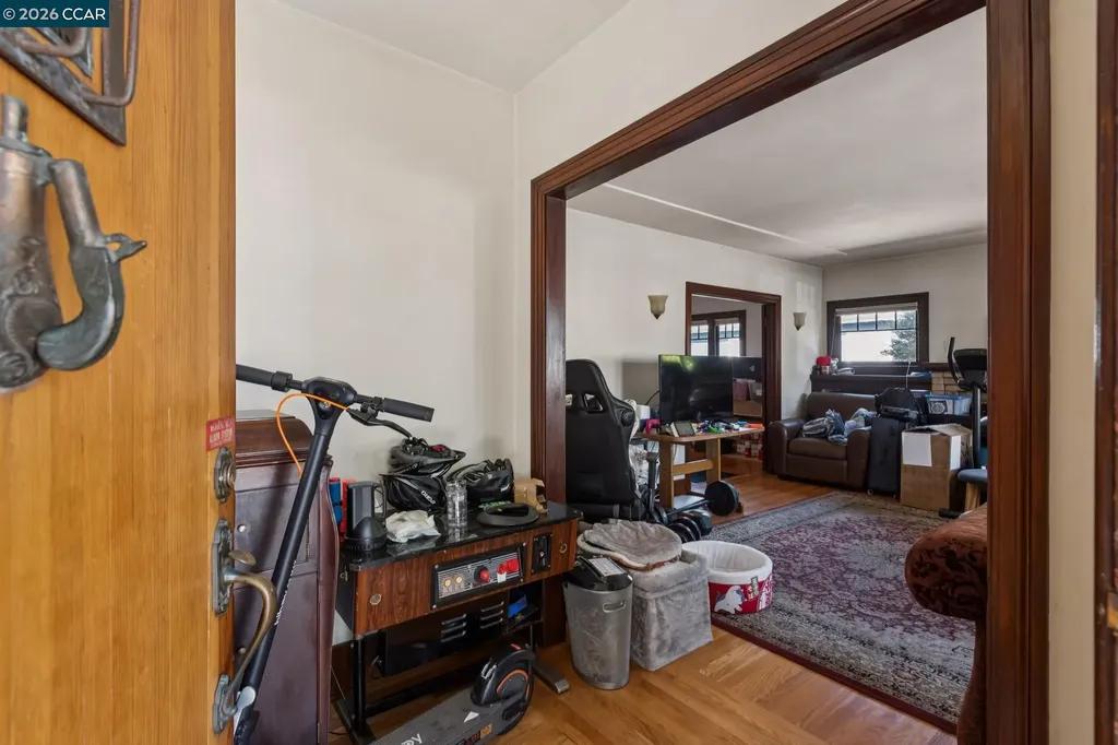 1242 Hopkins Street Berkeley CA 94702