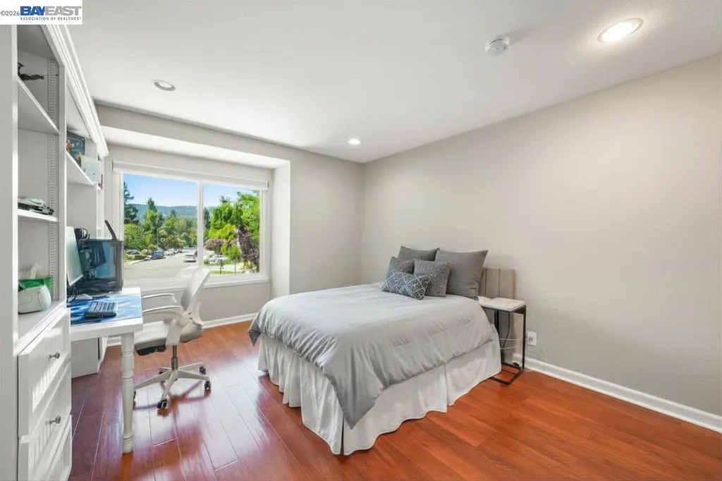 5709 Corte Libre Pleasanton CA 94566