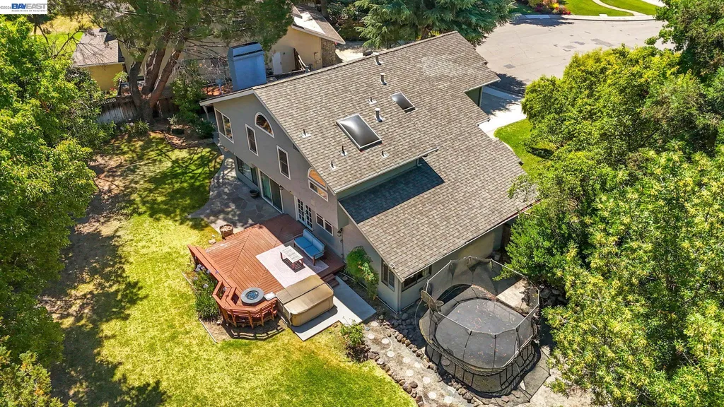 5709 Corte Libre Pleasanton CA 94566