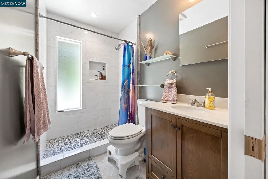 3819 Linden Lane El Sobrante CA 94803