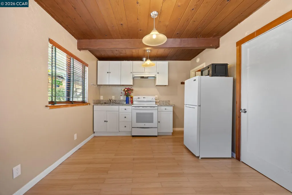 3819 Linden Lane El Sobrante CA 94803