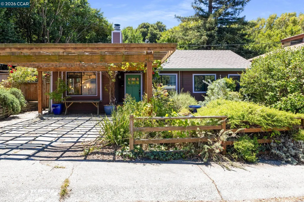 3819 Linden Lane El Sobrante CA 94803