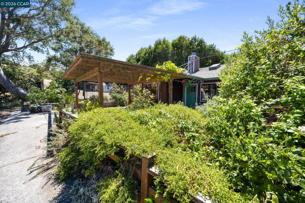 3819 Linden Lane El Sobrante CA 94803