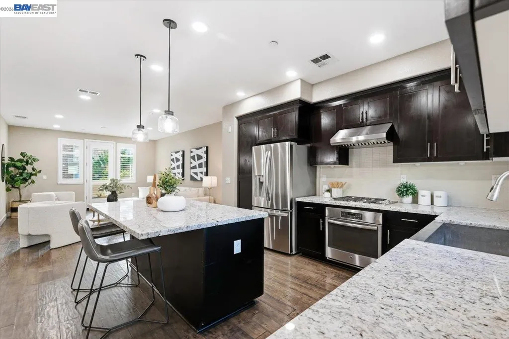5423 Iron Horse Parkway Dublin CA 94568