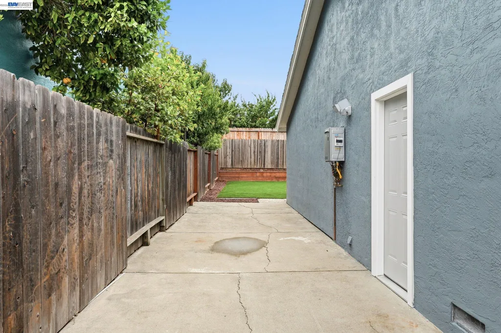 3044 San Andreas Drive Union City CA 94587