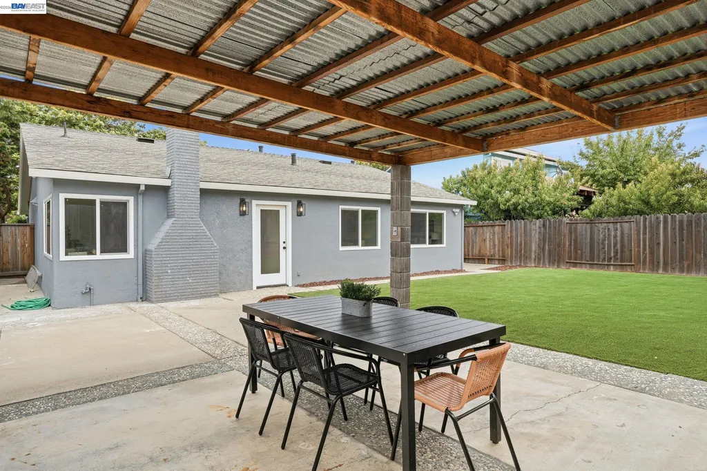 3044 San Andreas Drive Union City CA 94587