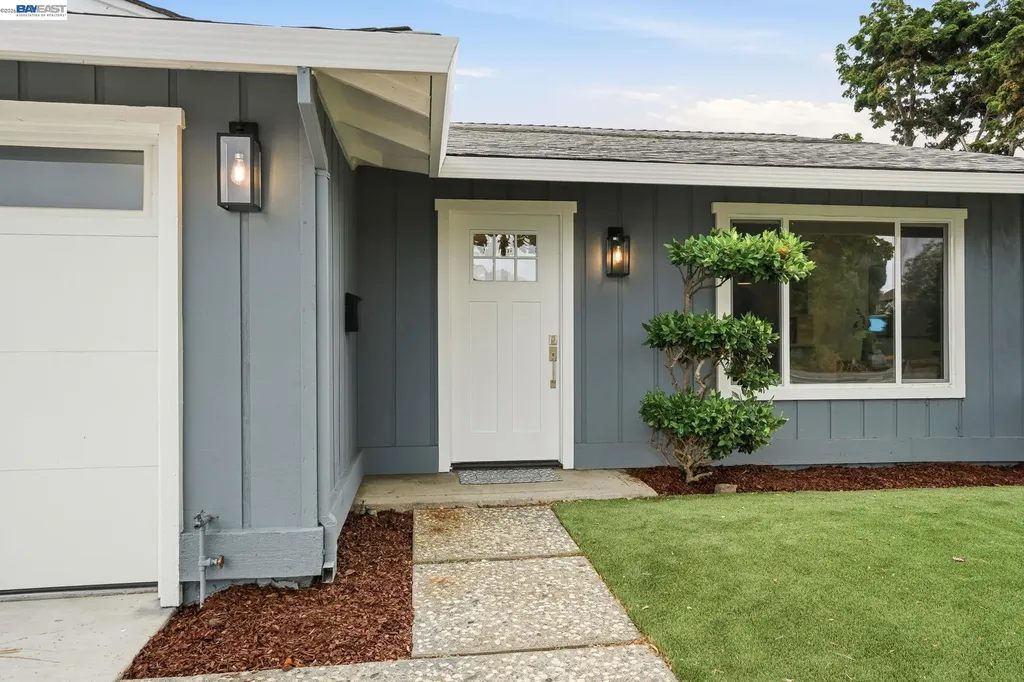 3044 San Andreas Drive Union City CA 94587
