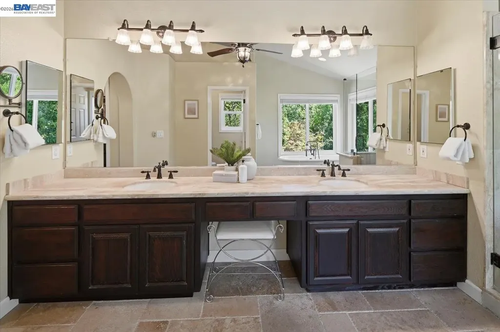 3766 Valley View Way Livermore CA 94551