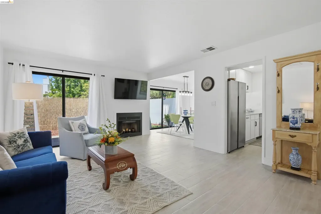 25 Bud Court Pleasant Hill CA 94523