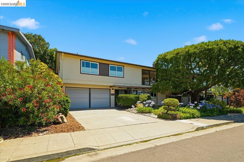 132 Rishell Drive Oakland CA 94619