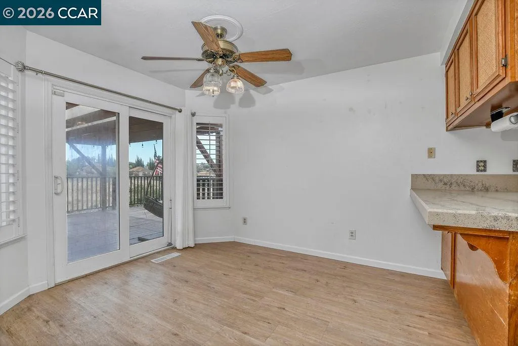924 Burwood Antioch CA 94509